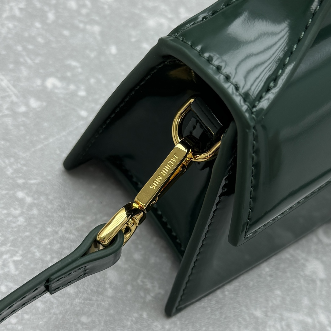 Jacquemus Satchel Bags